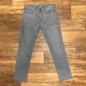 NW/OT Banana Republic Gray Traveler Jeans